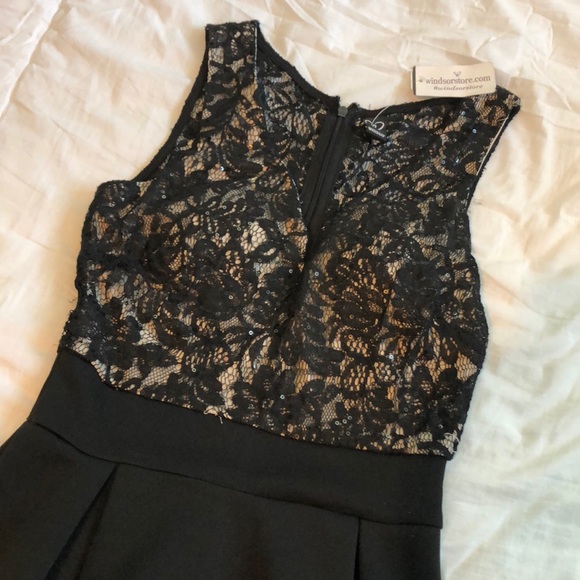 Black Formal/Homecoming Dress - Picture 2 of 3